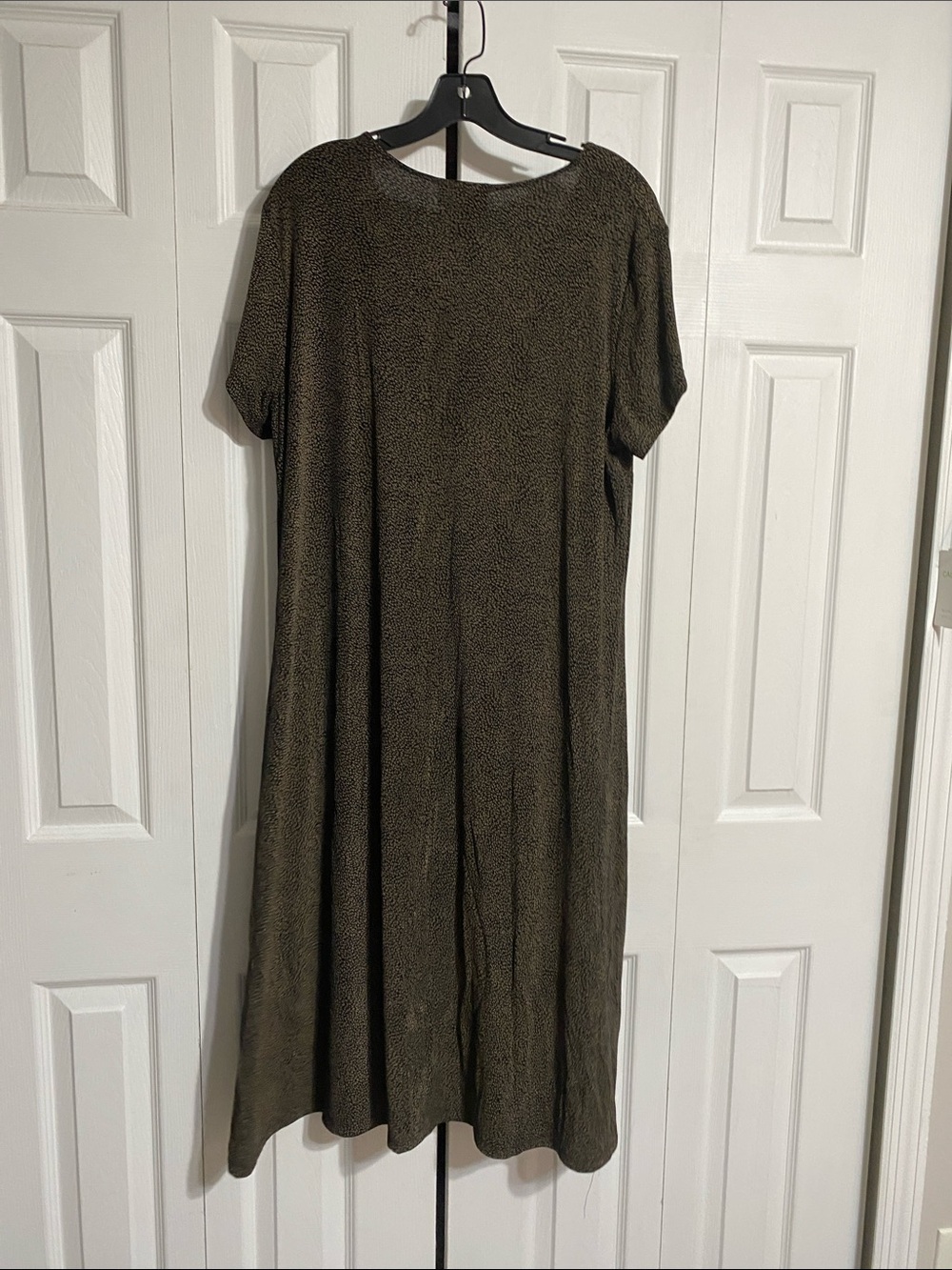 JM Collection black & tan fluid knit shift style dress size 1X - Picture 5 of 8